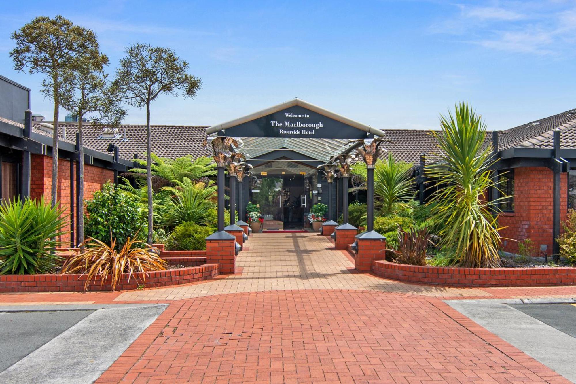 Riverside Hotel Marlborough Μπλένχαϊμ Εξωτερικό φωτογραφία